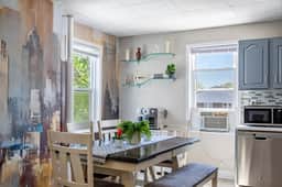 Deluxe 4BR-2BA-12 Beds | NYC | MetLife | Parking