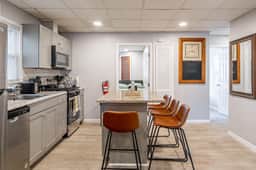 Grand Mansion 9BR-5BA-24Beds | MetLife-NYC-Parking