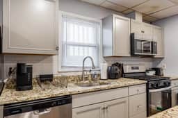 Updated 3BR-2BA-9 Beds | NYC | MetLife | Parking