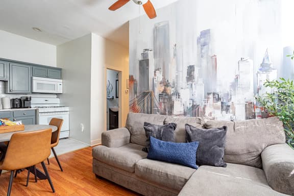 Charming 2BR-1BA-6 Beds | NYC | MetLife 15 min